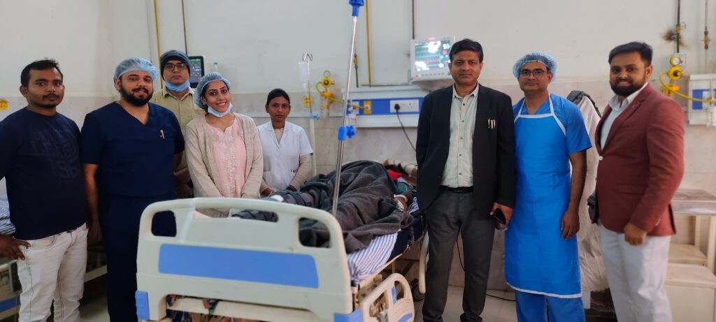 मंडलीय चिकित्सालय मे एक और सफलता अब मरीज को एसीएल.पीसीएल एमसीएल के लिए गैर जनपद नही जाना पड़ेगा मंडलीय चिकित्सालय मे एक और सफलता अब मरीज को एसीएल.पीसीएल एमसीएल के लिए गैर जनपद नही जाना पड़ेगा