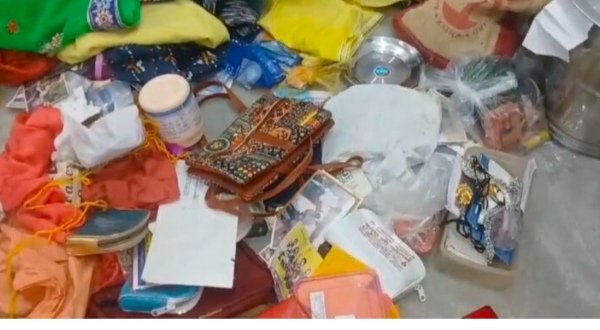 सोनभद्र हौसला बुलंद चोरों ने बंद मकान का ताला तोड़कर लाखों के गहने व नगदी पर हाथ साफ किया