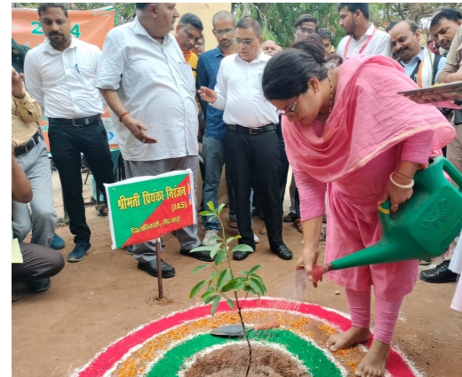 मिर्जापुर सम्पूर्ण समाधान दिवसों में प्राप्त जन समस्याओं का त्वरित व गुणवत्तापूर्ण हो निस्तारण -मण्डलायुक्त मिर्जापुर सम्पूर्ण समाधान दिवसों में प्राप्त जन समस्याओं का त्वरित व गुणवत्तापूर्ण हो निस्तारण -मण्डलायुक्त