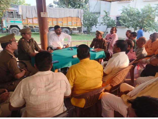 __सोनभद्र छठ पूजा महापर्व को लेकर चोपन थाने पर पीस कमेटी की बैठक सम्पन्न__ __सोनभद्र छठ पूजा महापर्व को लेकर चोपन थाने पर पीस कमेटी की बैठक सम्पन्न__