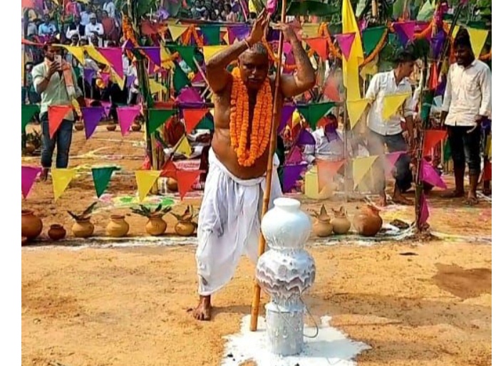 _दुद्धी में आयोजित की गई 14 वां गोवर्धन पूजा कार्यक्रम_ _दुद्धी में आयोजित की गई 14 वां गोवर्धन पूजा कार्यक्रम_