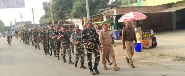 _आमजन को भयमुक्त होकर मंझवा में मतदान करने का दिया गया संदेश_ _आमजन को भयमुक्त होकर मंझवा में मतदान करने का दिया गया संदेश_
