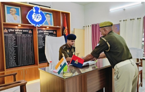 _पुलिस अधीक्षक सोनभद्र ने रिजर्व पुलिस लाईन चुर्क में शुक्रवार परेड की ली सलामी, तत्पश्चात किया निरीक्षण_ _पुलिस अधीक्षक सोनभद्र ने रिजर्व पुलिस लाईन चुर्क में शुक्रवार परेड की ली सलामी, तत्पश्चात किया निरीक्षण_