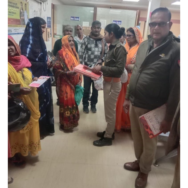 _मिशन शक्ति के विशेष अभियान ( फेज-05 ) के तहत कम्युनिटी पुलिसिंग एवं महिला सशक्तिकरण हेतु महिलाओं/ बालिकाओं को सोनभद्र पुलिस द्वारा किया गया जागरुक_