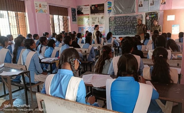 _मिशन शक्ति (फेज-05) अभियान के तहत सोनभद्र पुलिस द्वारा प्रतिदिन चलाया जा रहा महिला जागरूकता व सशक्तिकरण अभियान_ _मिशन शक्ति (फेज-05) अभियान के तहत सोनभद्र पुलिस द्वारा प्रतिदिन चलाया जा रहा महिला जागरूकता व सशक्तिकरण अभियान_