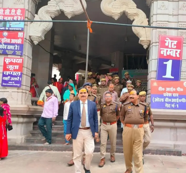 _मण्डलायुक्त ने महाशिवरात्रि पर्व केे दृष्टिगत विन्ध्याचल पहुंचकर व्यवस्थाओं का किया निरीक्षण_ _मण्डलायुक्त ने महाशिवरात्रि पर्व केे दृष्टिगत विन्ध्याचल पहुंचकर व्यवस्थाओं का किया निरीक्षण_