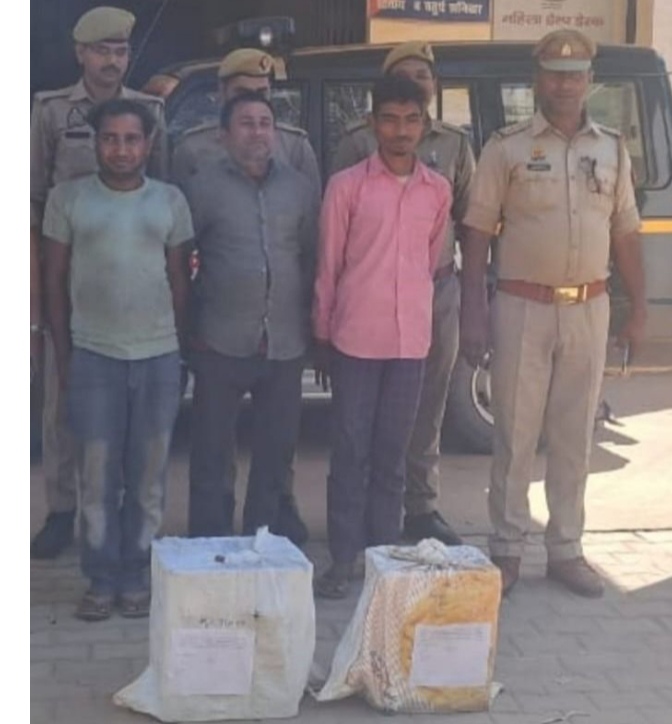 _सोनभद्र थाना घोरावल पुलिस द्वारा चोरी से सम्बन्धित प्रकरण में तीन नफर अभियुक्तगण को गिरफ्तार कर मा0 न्यायालय रवाना किया गया_ _सोनभद्र थाना घोरावल पुलिस द्वारा चोरी से सम्बन्धित प्रकरण में तीन नफर अभियुक्तगण को गिरफ्तार कर मा0 न्यायालय रवाना किया गया_