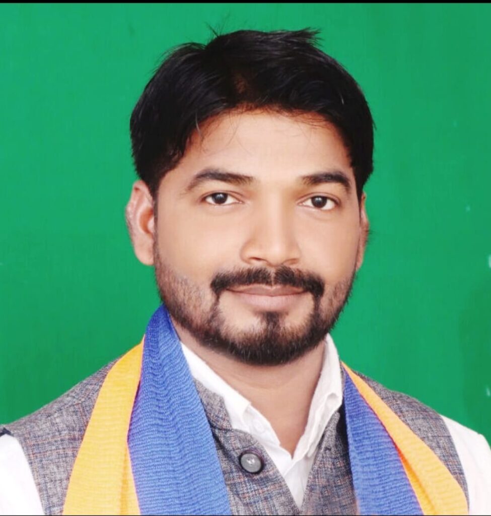 ग्राम प्रधान खोराडीह को मिला डॉ.राम मनोहर लोहिया पंचायत सशक्तिकरण पुरस्कार ग्राम प्रधान खोराडीह को मिला डॉ.राम मनोहर लोहिया पंचायत सशक्तिकरण पुरस्कार
