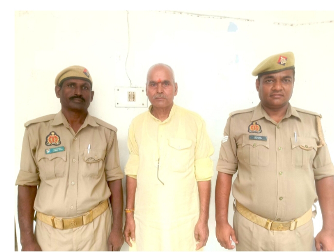 चोपन पुलिस को मिली बडी *सफलता, मु0अ0सं0-232/2025 धारा 115(2), 352, 351(3), 127(2), 74, 64(1)/62 बीएनएस में वांछित 01 नफर अभियुक्त गिरफ्तार* चोपन पुलिस को मिली बडी *सफलता, मु0अ0सं0-232/2025 धारा 115(2), 352, 351(3), 127(2), 74, 64(1)/62 बीएनएस में वांछित 01 नफर अभियुक्त गिरफ्तार*