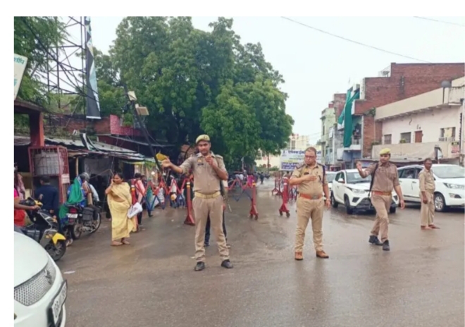 त्यौहार में एसएसपी मिर्जापुर ने खुद यातायात व्यवस्था का लिया जाएगा