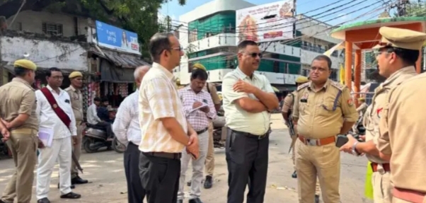 21.09.से 03.10.2025 की रात्रि 22.00 बजे तक जनपद में भारी वाहनों का रूट बदला 21.09.से 03.10.2025 की रात्रि 22.00 बजे तक जनपद में भारी वाहनों का रूट बदला