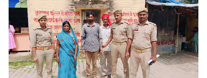 थाना घोरावल पुलिस द्वारा दहेज हत्या से सम्बन्धित थाना स्थानीय पर पंजीकृत मु0अ0सं0 182/25 धारा 80(2), 85 बीएनएस व 3/4 डीपी एक्ट से सम्बन्धित 02 नफर अभियुक्तगण को किया गया गिरफ्तार