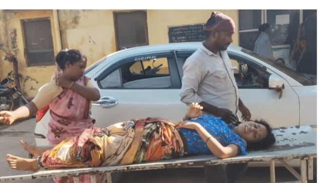 विंढमगंज सरकारी अस्पताल का घिनौना कारनामा – डिलीवरी मरीज से वसूले 500 रुपये, हालत बिगड़ी तो रेफर