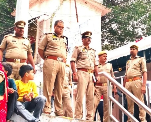 _छठ पर्व पर सुरक्षा व्यवस्था चाक-चौबंद, एसएसपी सोमेन बर्मा ने किया घाटों का निरीक्षण_