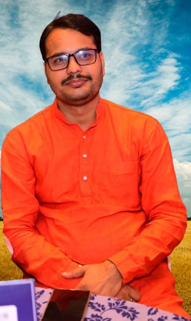 करमा ब्लॉक में स्थानांतरण आदेश के बावजूद भ्रष्टाचार में लिप्त कर्मचारी पर कार्रवाई नहीं