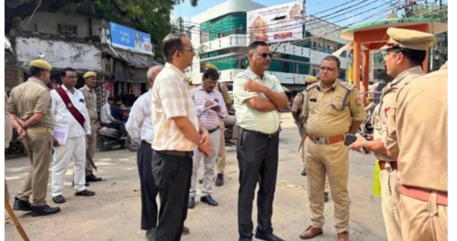 बिना डीएम मिर्जापुर से अनुमति लिए मुख्यालय छोड़ने वाले अधिकारियों के खिलाफ होगी कार्रवाई बिना डीएम मिर्जापुर से अनुमति लिए मुख्यालय छोड़ने वाले अधिकारियों के खिलाफ होगी कार्रवाई