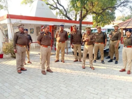 थाना लालगंज में एसएसपी का औचक निरीक्षण, व्यवस्था सुधार के दिए कड़े निर्देश