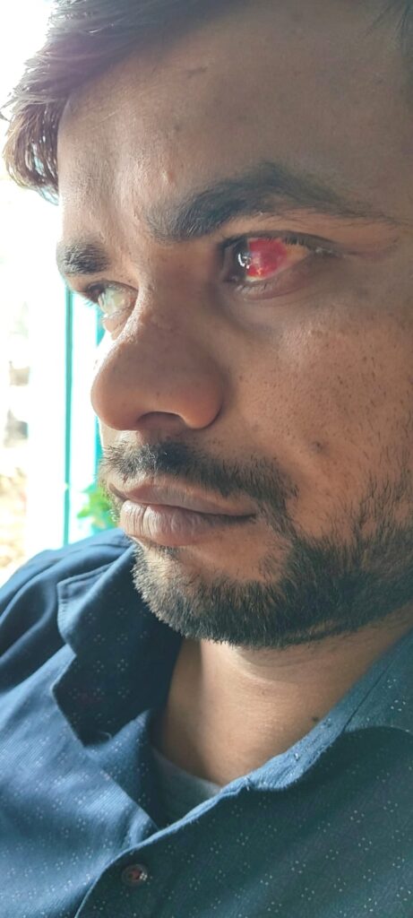 प्रभारी निरीक्षक महोदय थाना करमा, सोनभद प्रार्थना पत्र देकर गिरफ्तारी की मांग की है
