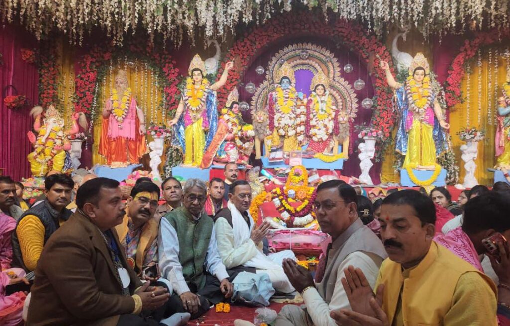 जन्मे है राम रघुरैया, अवधपुर में बाजे बधैया जन्मे है राम रघुरैया, अवधपुर में बाजे बधैया