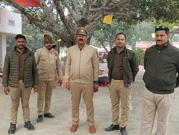 मीरजापुर के छानबे क्षेत्र स्थित विजयपुर में परमहंस अड़गड़ानंद जी महाराज के सान्निध्य में आगामी रविवार, 28 तारीख को एक भंडारे का आयोजन किया जाएगा। मीरजापुर के छानबे क्षेत्र स्थित विजयपुर में परमहंस अड़गड़ानंद जी महाराज के सान्निध्य में आगामी रविवार, 28 तारीख को एक भंडारे का आयोजन किया जाएगा।