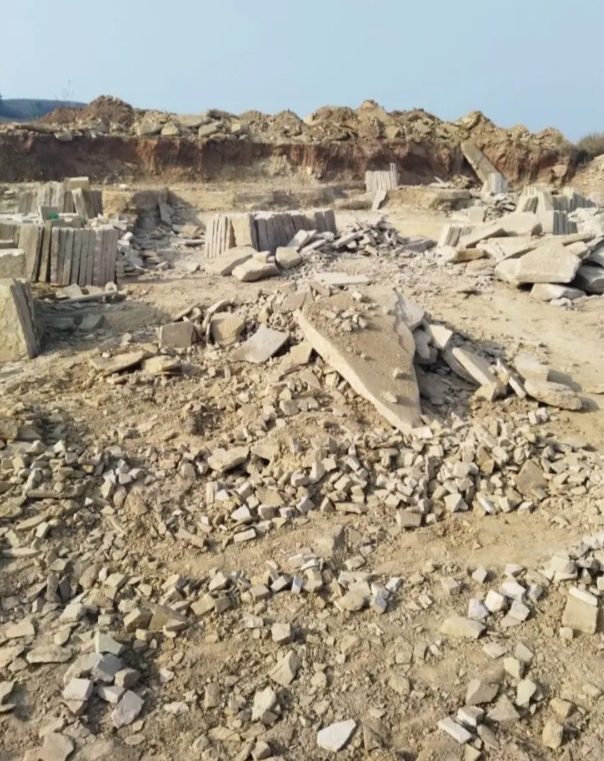 पड़री के चांदलेवा में अवैध खनन की सूचना ,मिर्जापुर