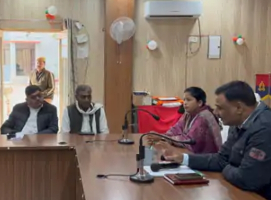 धान खरीद में गड़बड़ी पर FIR, होगी गिरफ्तारी:जिलाधिकारी ने बिचौलियों और बाहरी धान खरीद पर दिए सख्त निर्देश