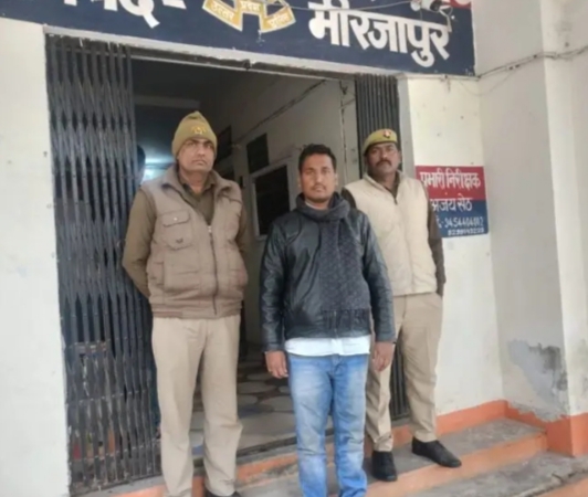 थाना अदलहाट पुलिस ने ₹50 हजार के इनामिया गो-तस्कर को किया गिरफ्तार