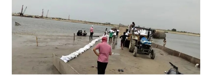 आंधी और गंगा के बढ़ते जलस्तर से नेवड़िया घाट का पांटून पुल क्षतिग्रस्त, दो दिन रहेगा बंद