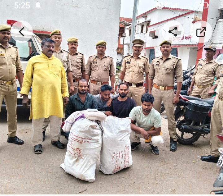 13 लाख के गांजे के साथ 5 अंतरजनपदीय तस्कर गिरफ्तार, 26 किलो गांजा व 3 बाइक बरामद