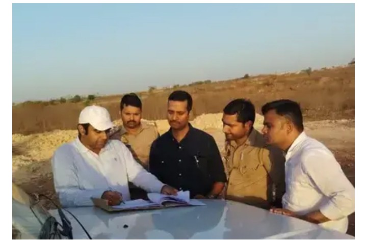 सोनभद्र में वन विभाग की सख्त कार्रवाई जारी, सुकृत वन रेंज में अवैध अतिक्रमण पर बड़ा अभियान