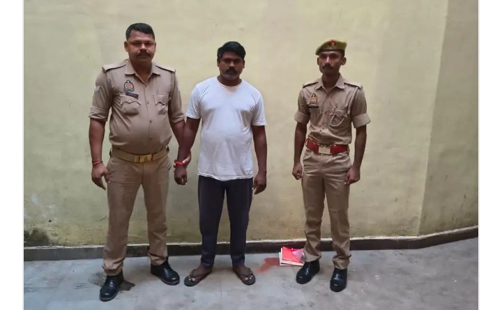 मड़िहान पुलिस की बड़ी कार्रवाई: अवैध तमंचा और कारतूस के साथ युवक गिरफ्तार 