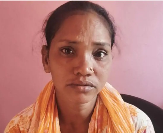 प्रसव के दौरान महिला की मौत: झोलाछाप और नर्स पर इनाम घोषित प्रसव के दौरान महिला की मौत: झोलाछाप और नर्स पर इनाम घोषित