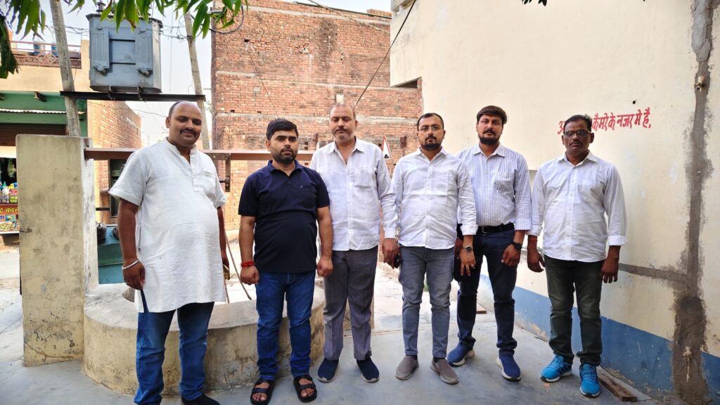 संगठन सशक्तिकरण, सामाजिक समरसता एवं जनसेवा के संकल्प के साथ सम्पन्न हुई सर्वण सम्मान संगठन की महत्वपूर्ण बैठक संगठन सशक्तिकरण, सामाजिक समरसता एवं जनसेवा के संकल्प के साथ सम्पन्न हुई सर्वण सम्मान संगठन की महत्वपूर्ण बैठक