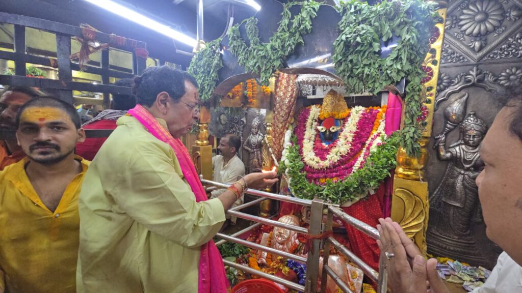 _प्रधानमंत्री मोदी ने बनाया रिकॉर्ड, विंध्याचल धाम में हुआ विशेष अनुष्ठान_