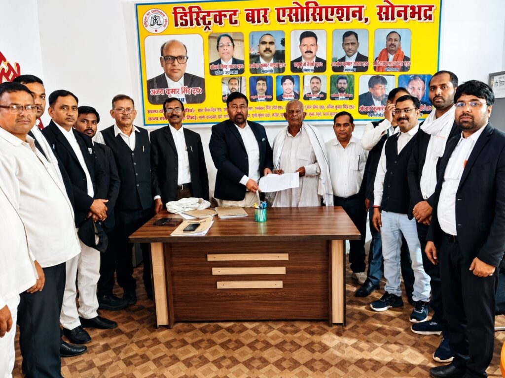 कोर्ट के आदेश के 11 महीने बाद भी नहीं हुई जमीन की पत्थरगड्डी कोर्ट के आदेश के 11 महीने बाद भी नहीं हुई जमीन की पत्थरगड्डी