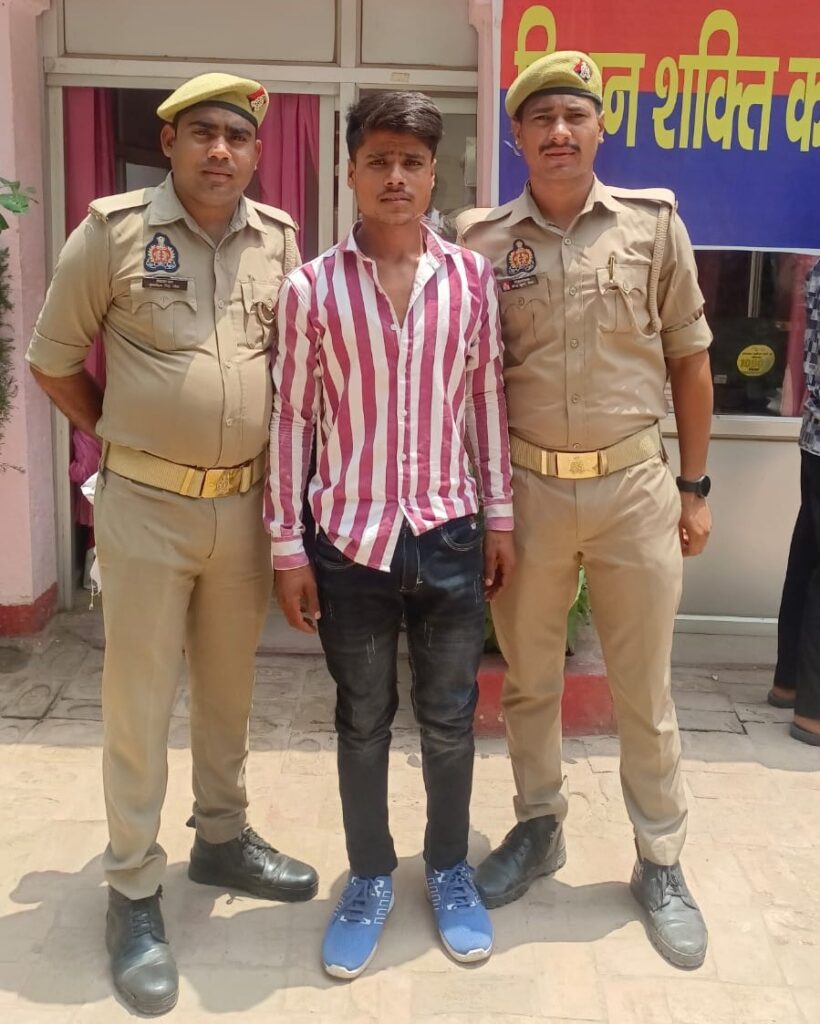 थाना चिल्ह पुलिस द्वारा दो अभियुक्तों के कब्जे से 10 लीटर अवैध देशी शराब बरामद किया गया