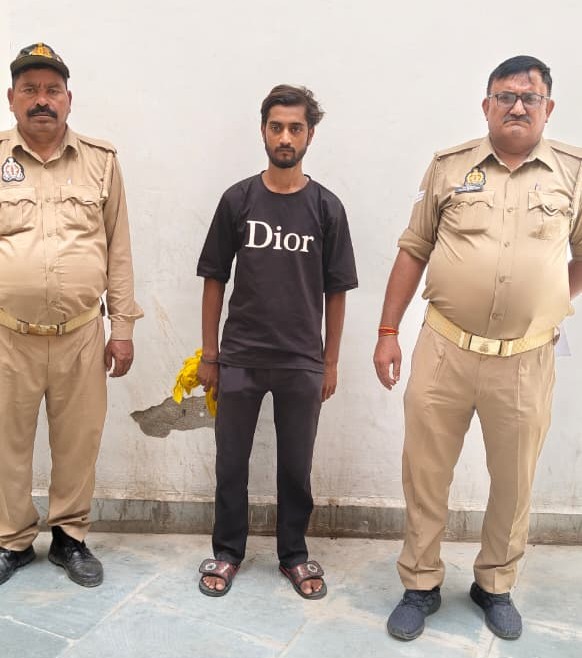 थाना चुनार पुलिस द्वारा महिला के साथ दुष्कर्म के अभियोग से सम्बन्धित अभियुक्त गिरफ्तार