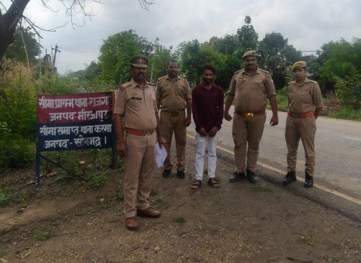 गुण्डा अधिनियम के अभियुक्त के विरुद्ध हुई जिलाबदर की कार्रवाई गुण्डा अधिनियम के अभियुक्त के विरुद्ध हुई जिलाबदर की कार्रवाई