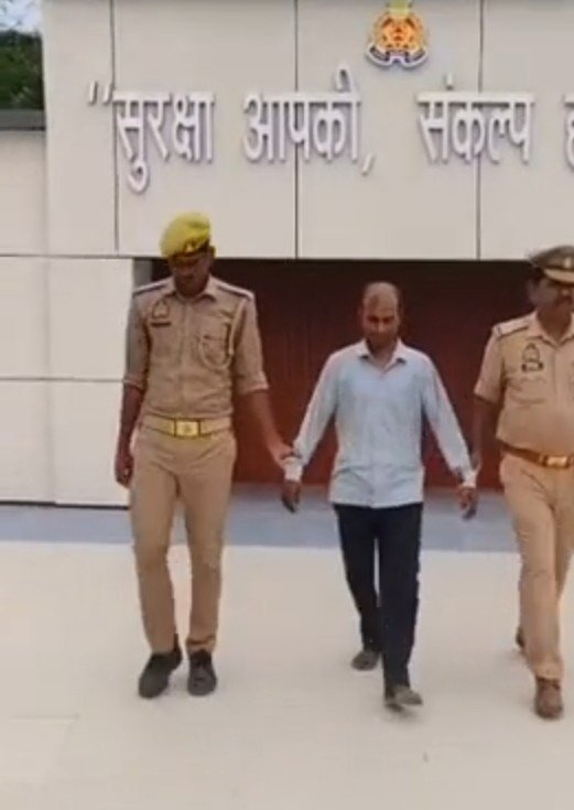 सोनभद्र पुलिस की बड़ी कार्रवाई: ₹1.20 लाख में नाबालिग की खरीद-फरोख्त कर जबरन शादी कराने वाला आरोपी गिरफ्तार