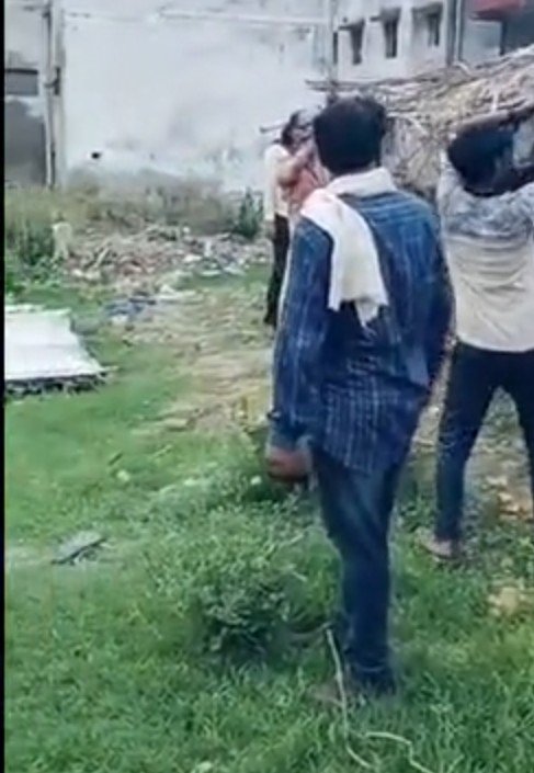 सोनभद्र में बड़ी कार्रवाई: नवीन परती भूमि से हटाया गया अवैध अतिक्रमण, 