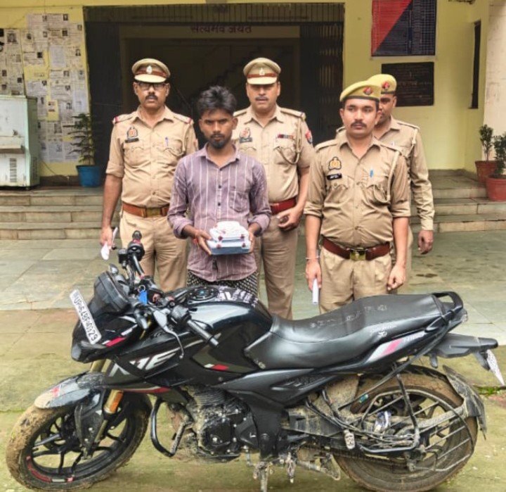 थाना : करमा *जनपद : सोनभद्र *दिनांक : 03.09.2026 थाना करमा पुलिस एवं एएनटीएफ वाराणसी की संयुक्त टीम को मिली बड़ी सफलता-
