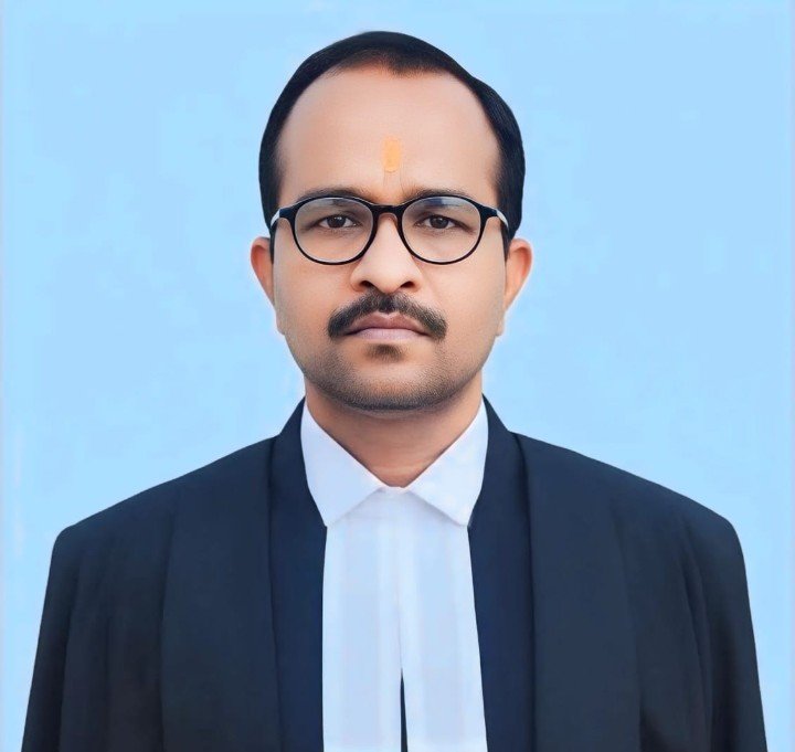शिक्षक दिवस पर काव्य संध्या का भव्य आयोजन शिक्षक दिवस पर काव्य संध्या का भव्य आयोजन